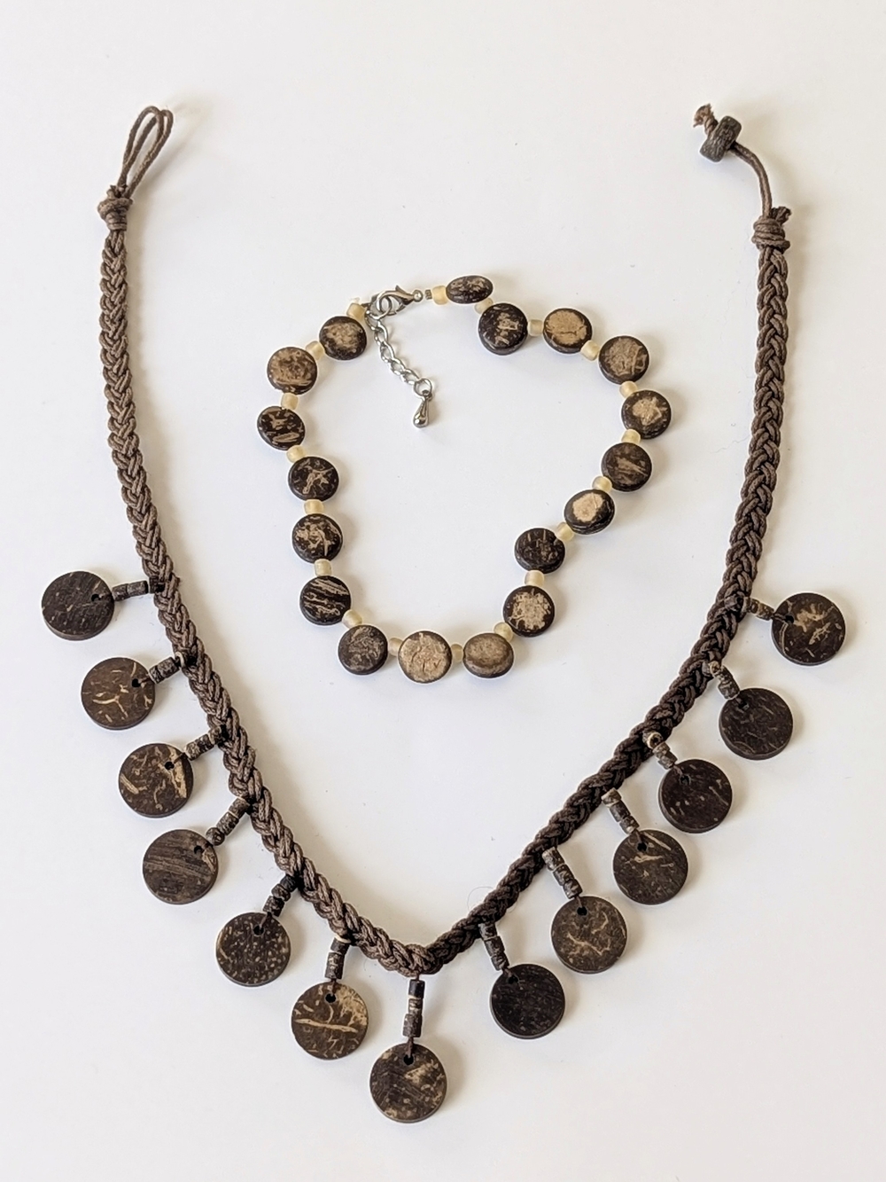 Vintage Artisan Coco Shell & Frosted Glass Boho Choker Necklace & Bracelet Set - Picture 3 of 4